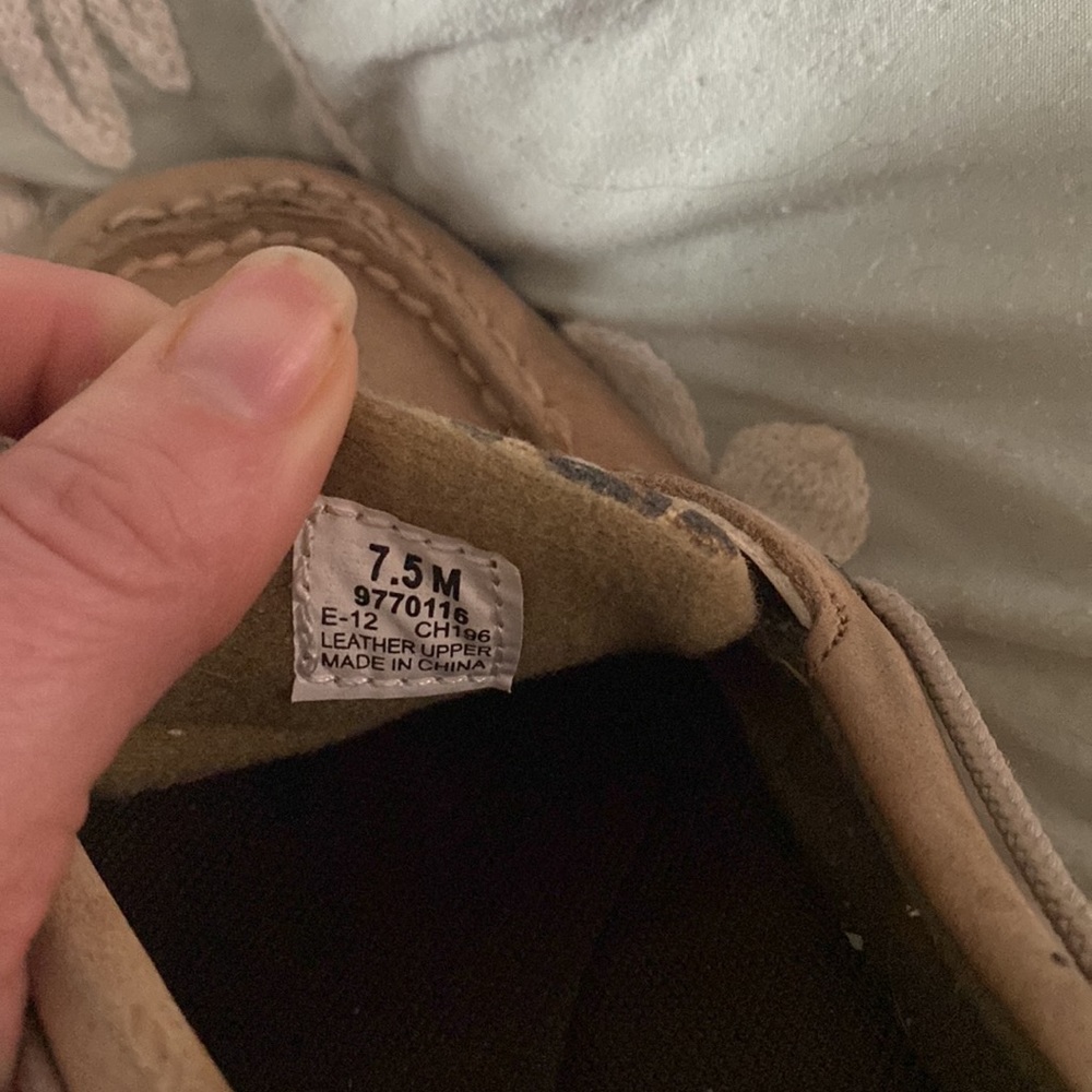 Sperry - Picture 6 of 6